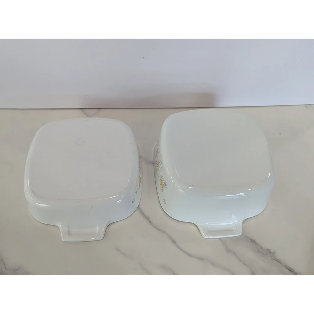 Vintage Casserole Dishes 1.5QT 1QT White Floral Bouquet Corning Ware Set